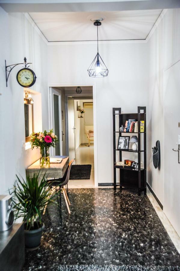 Luxury Apartment Near Acropolis! In The Heart Of Athens! Екстер'єр фото